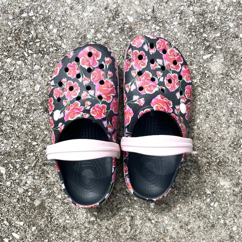 *EUC* CROCBAND Floral Graphic III Clog - Floral On Black - 205330-97J - W 7/M 5 - Picture 6 of 11